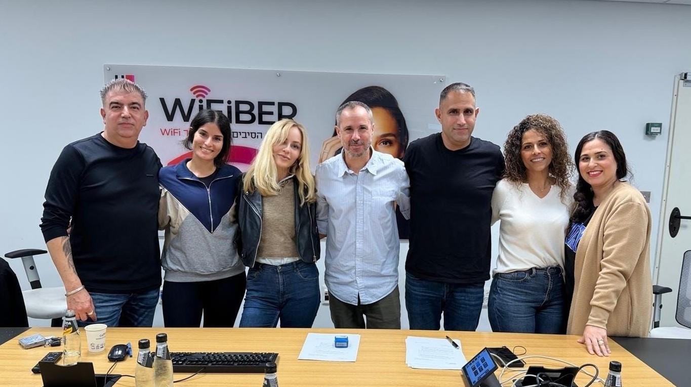 Подписан коллективный договор в компании «ХОТ мобайл»