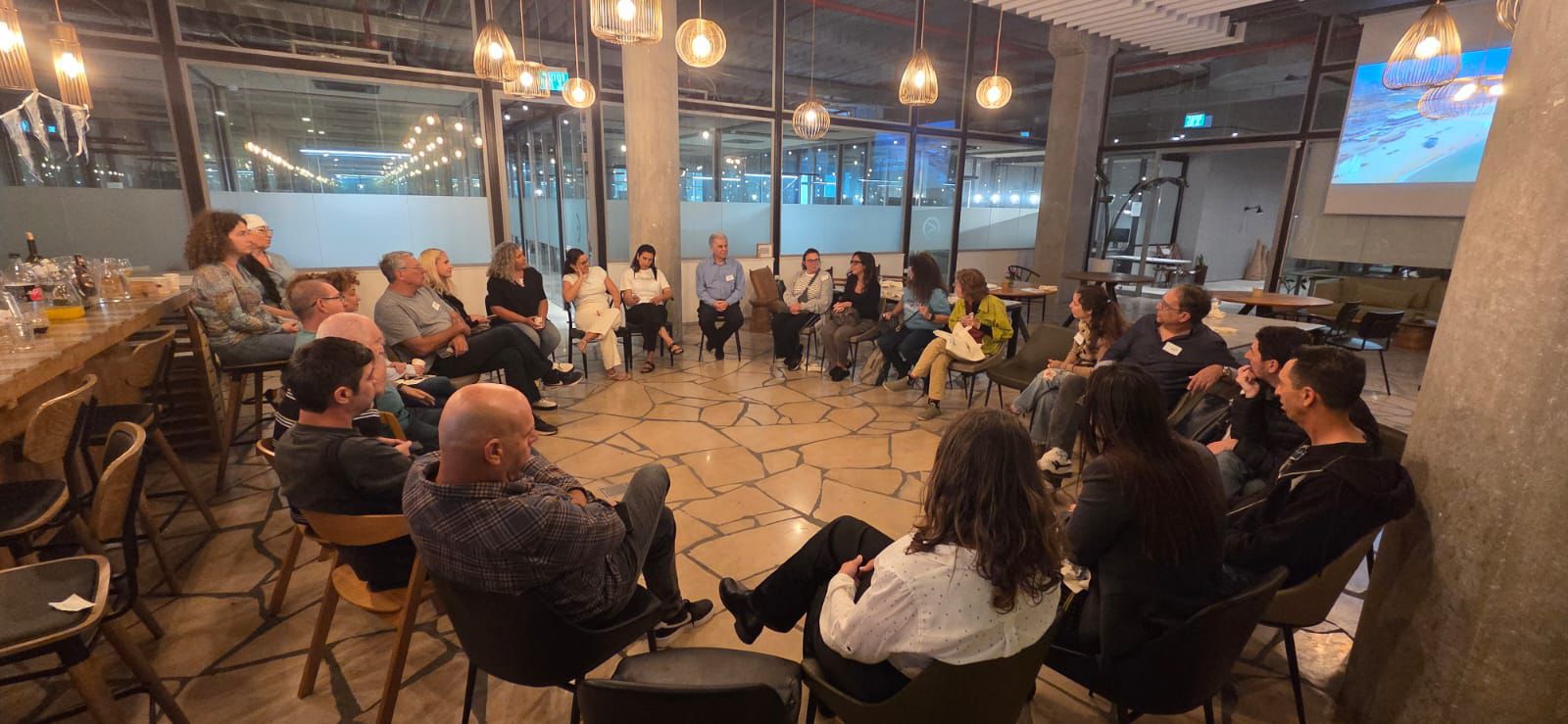 Городская стихия: в Ашдоде учат превращать любовь к морю в социальные проекты